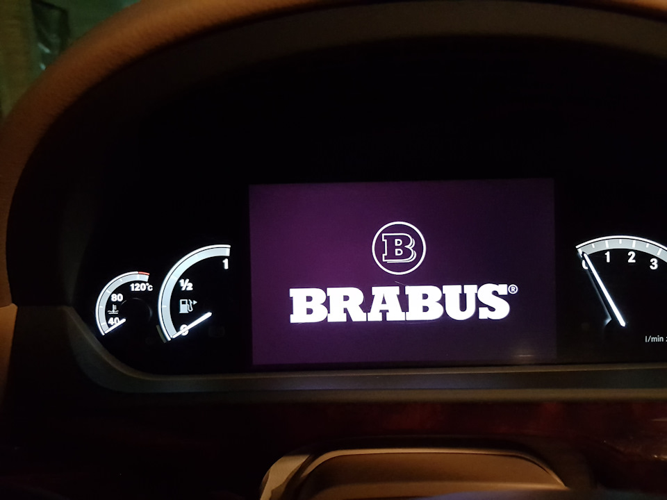 Приборка Brabus 5