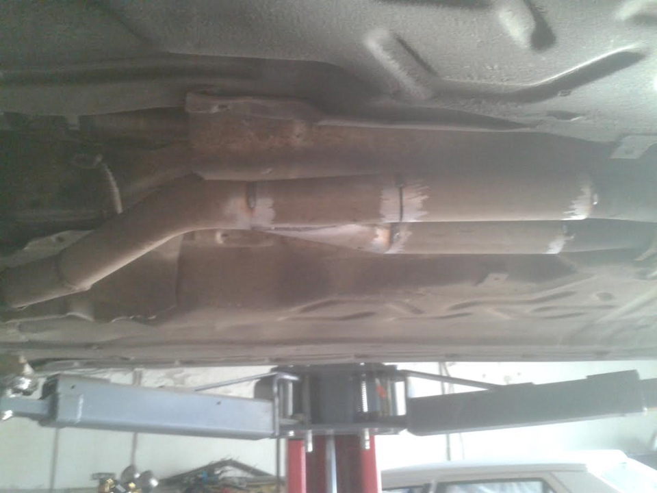 EXHAUST STOCK SISTEM)NO CATALISATORS) 1