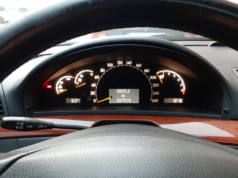 Зміни панелі приладів w220 1