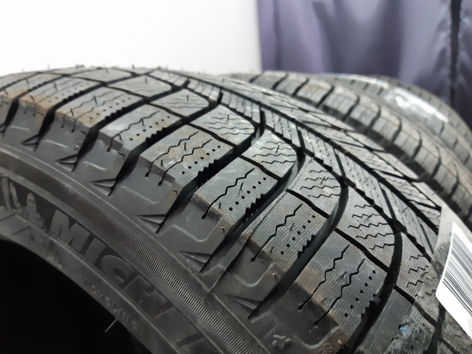 Зимові шини Michelin xi3 5