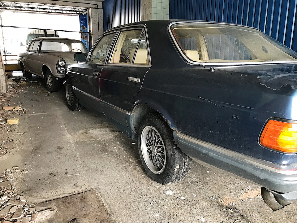 Зустріч W126 з W111 4