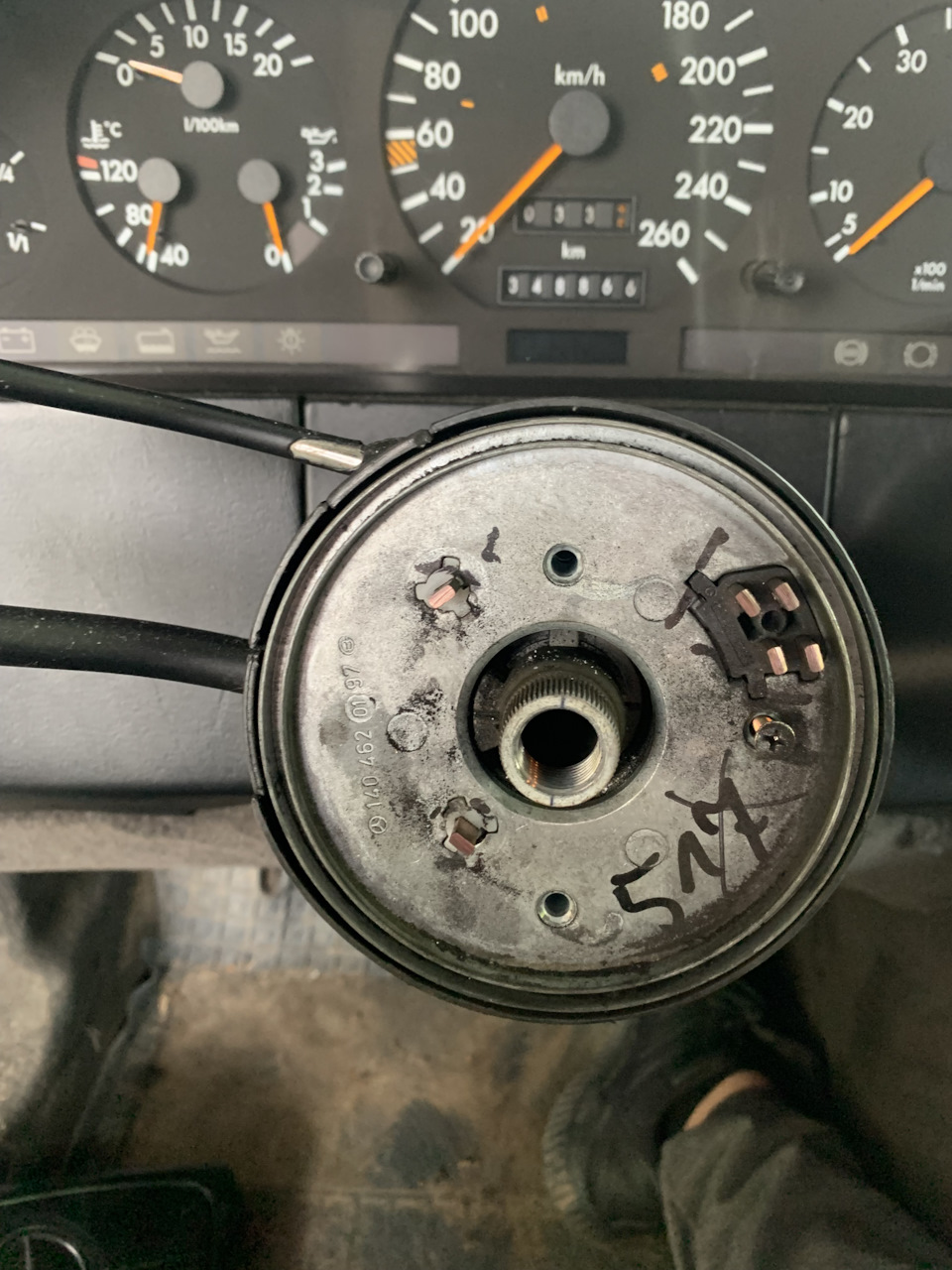 Заміна підрульового перемикача (гітари) Mercedes W140 4