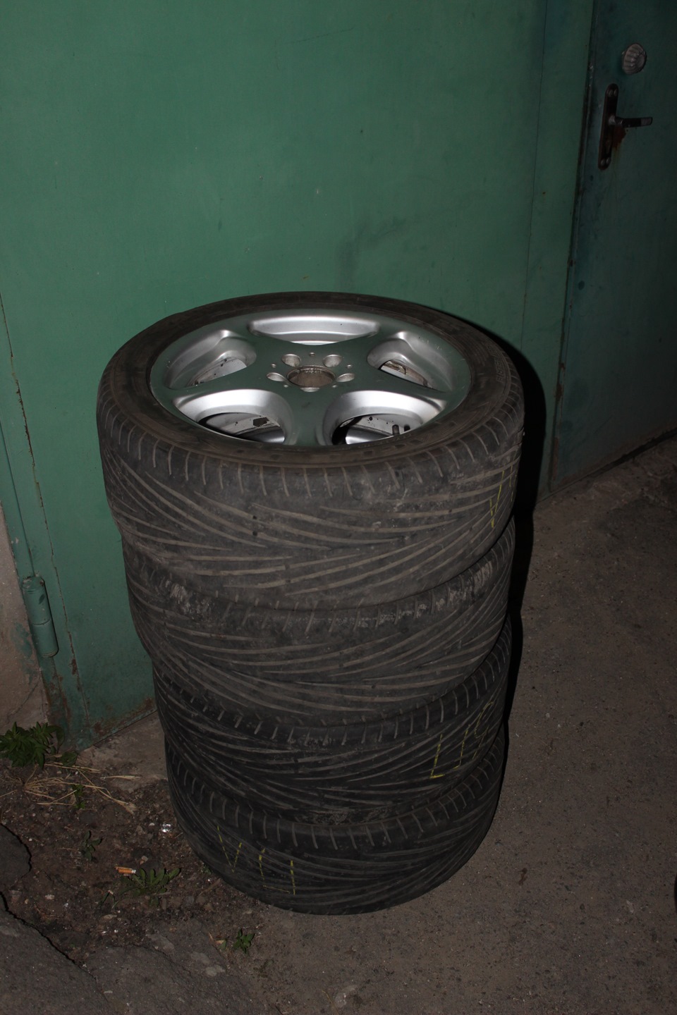 Покупка дисков R18 1