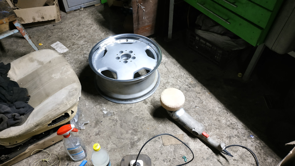 18' Intra Monoblock на авто 2