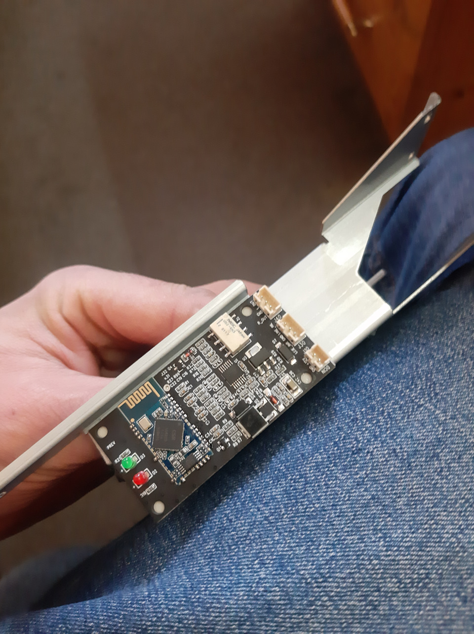 Bluetooth у команд 2.5d MB 220 3