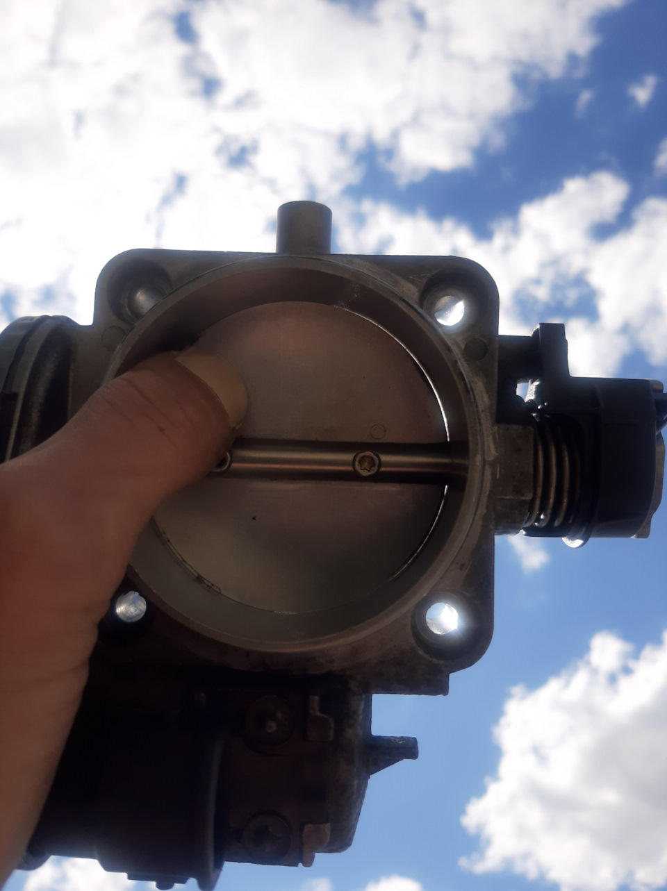 Дросільна заслінка М113 (питання) 2