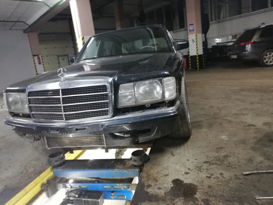 Передній бампер… нехай простить мене Mercedes-Benz
