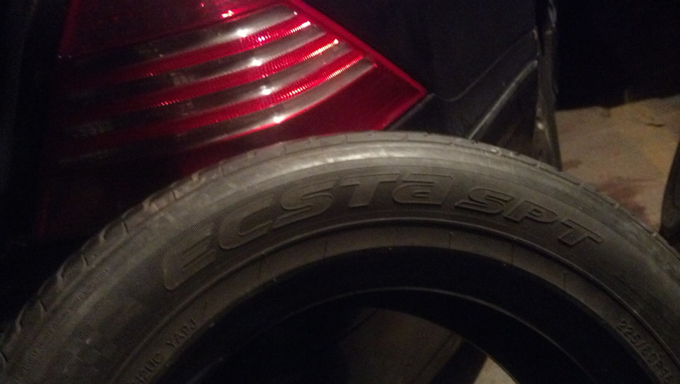 Шини KUMHO Ecsta SPT 225/60 r16 3