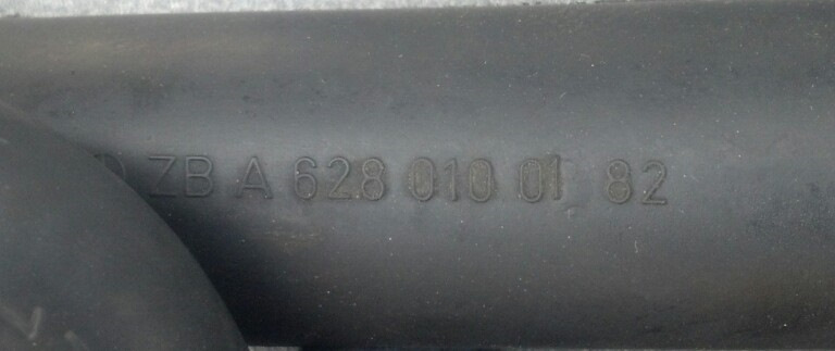 Заміна патрубка на ОМ 628.960 4.0cdi (A6280100582, A6280100182) шланг- клапан регулятор тиску до повітрозабірної трубки. 5