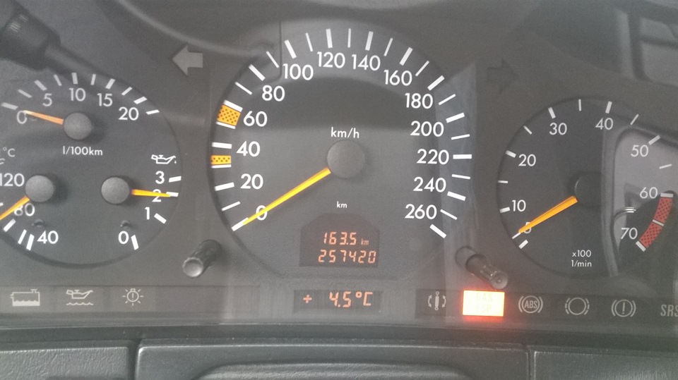 Їзда боком на w140 з відключеною системою ESP! :) 1