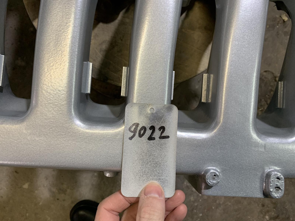 Колектор V12 5
