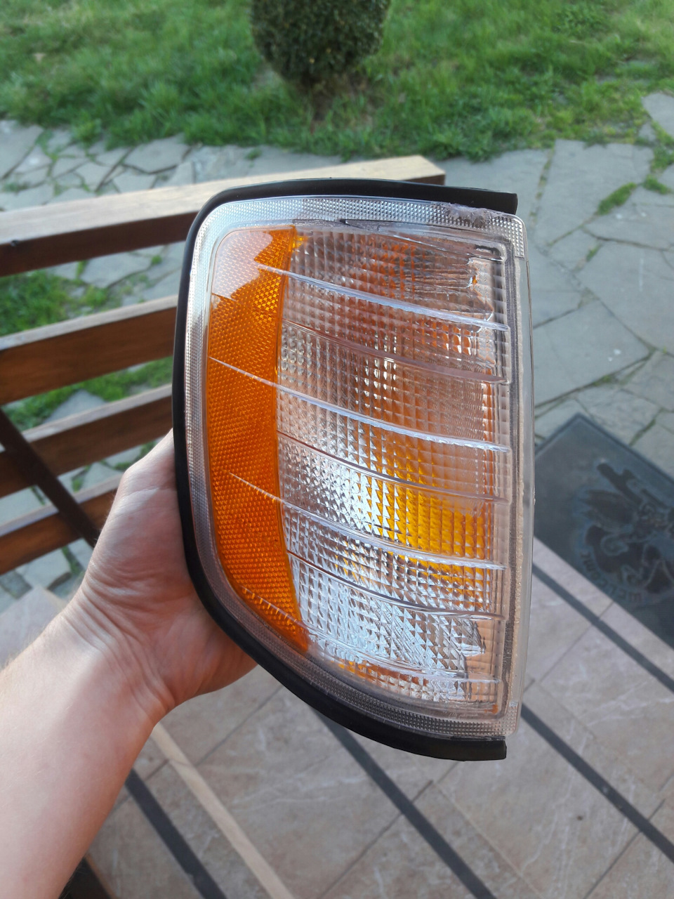Продам/обміняю поворотник usa w124 2