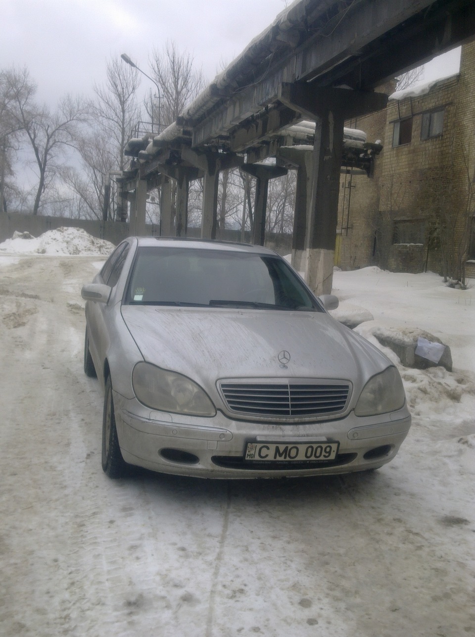 Трактор на Заводі 4