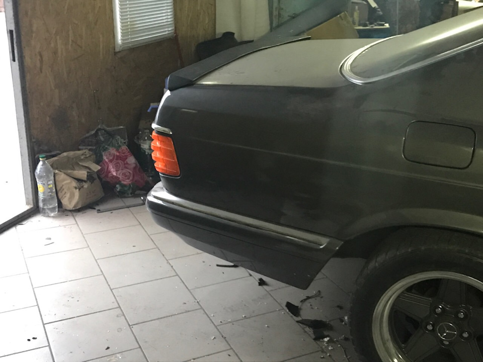 Спойлер для W126 SEC! Заповітні три літери AMG! 4