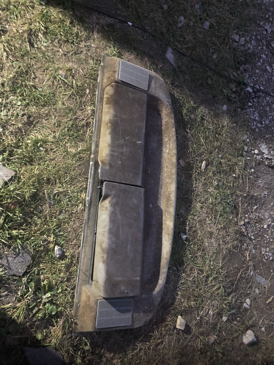Задня полиця 1
