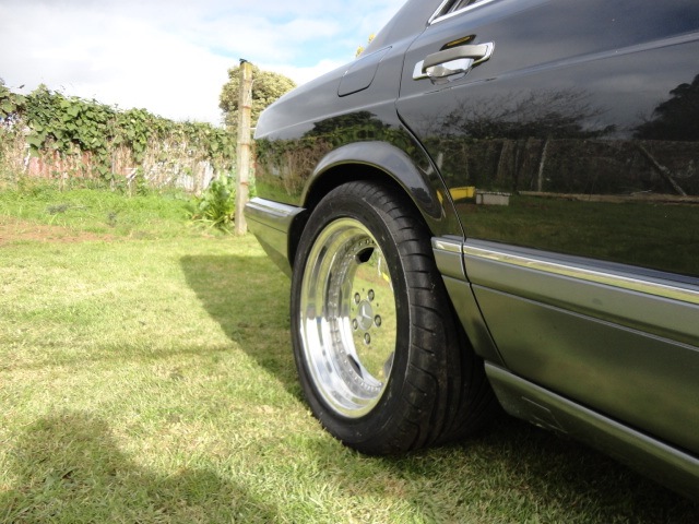 285/40 r17 4