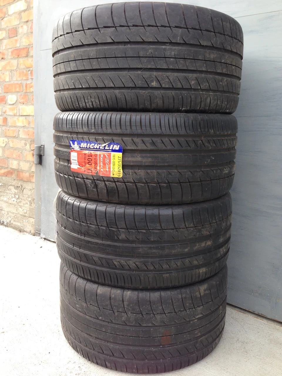 Michelin pilot sport 265-35 R19 та 305-30 R19