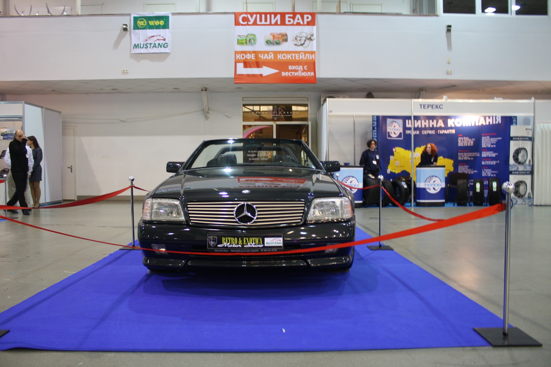 Retro & Exotica Motor Show 2011 1
