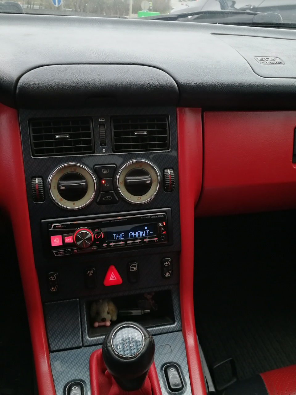 Alpine ute-92bt 2