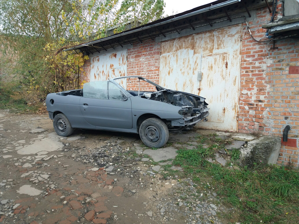 І такі кабріолети зустрічаються у нас :))) 1