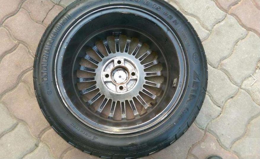 Продам диски R 15 (Німеччина) + гума (Італія) 2