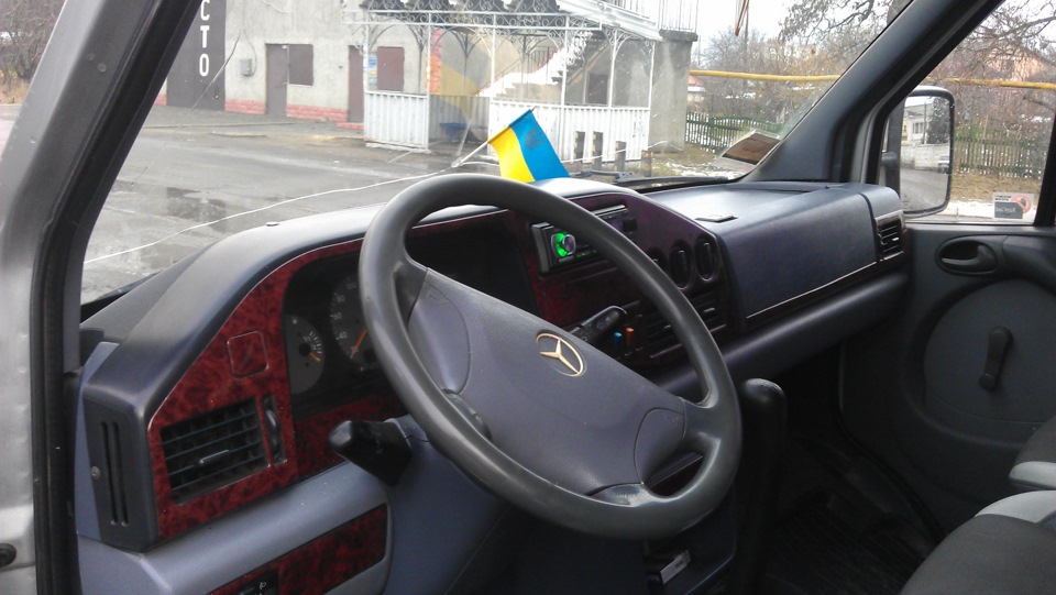Продам Mercedes-Benz Sprinter 312 3