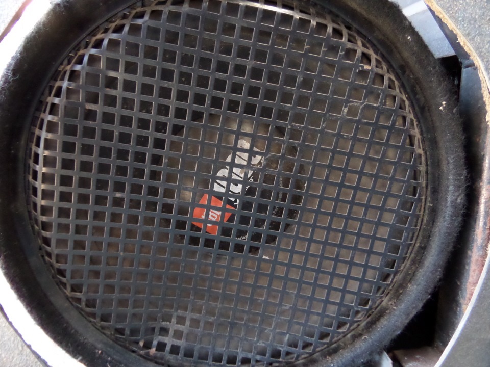 сфбвуфер JBL 2