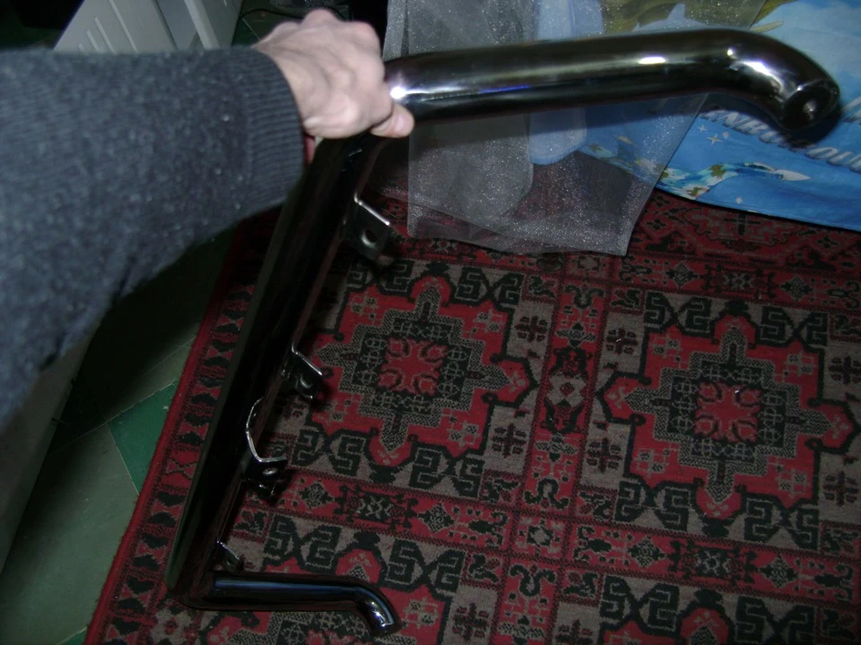 замовив кінгурятник даху під туманки