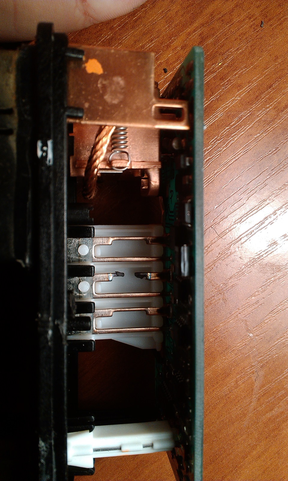 Перепаяв реле свічок розжарення. 4