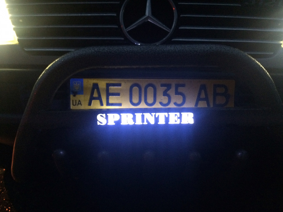 Підсвічування напису Spinter на кенгуру 1