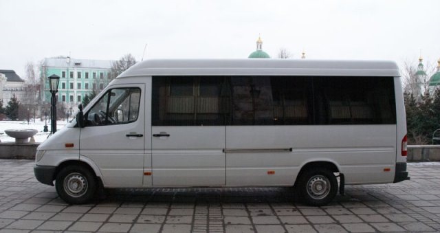 Неспішно шукаю вікна на перший ряд (бічні двері і навпаки) 1