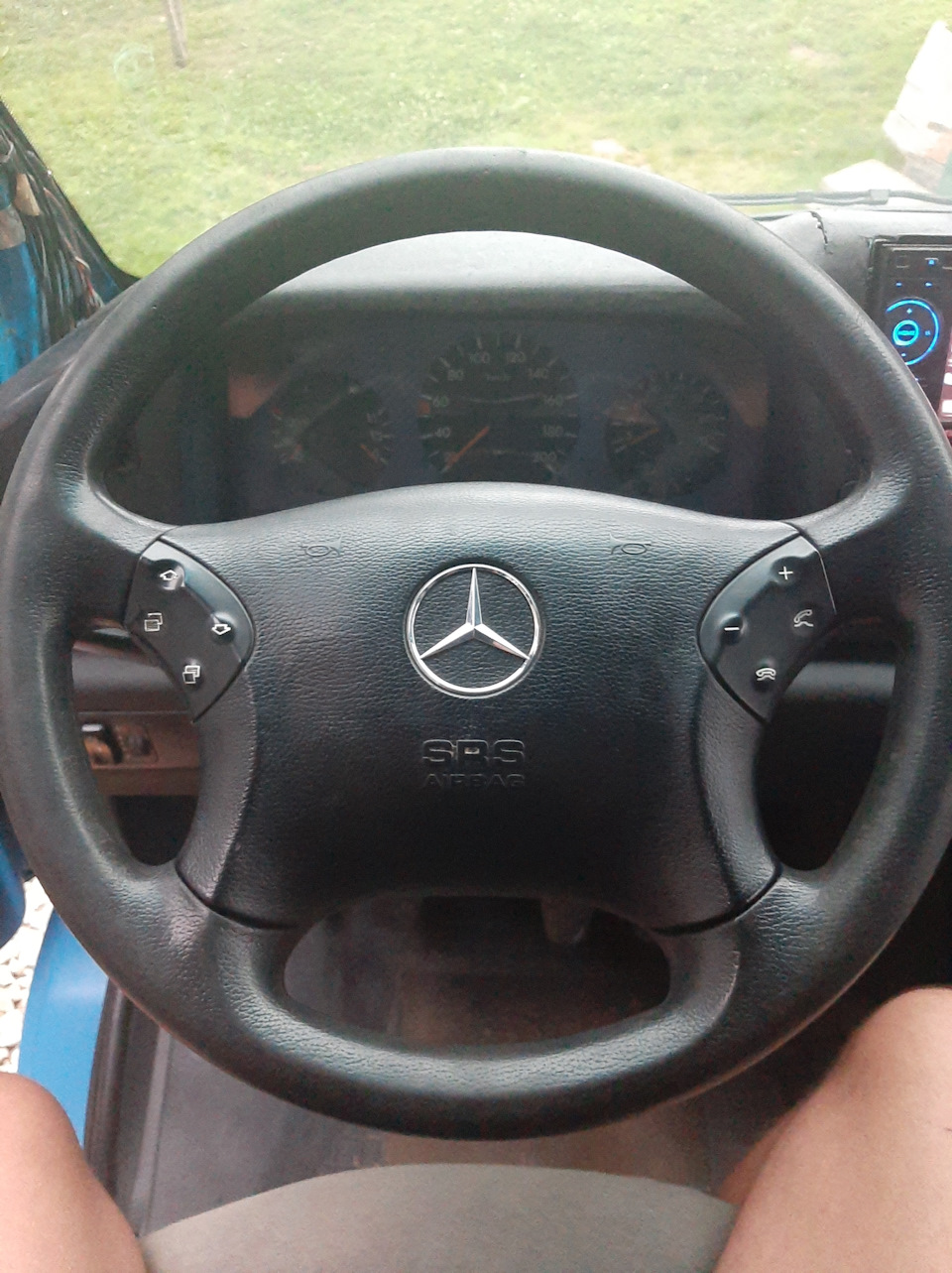 Руль від Mercedes E 211. 1