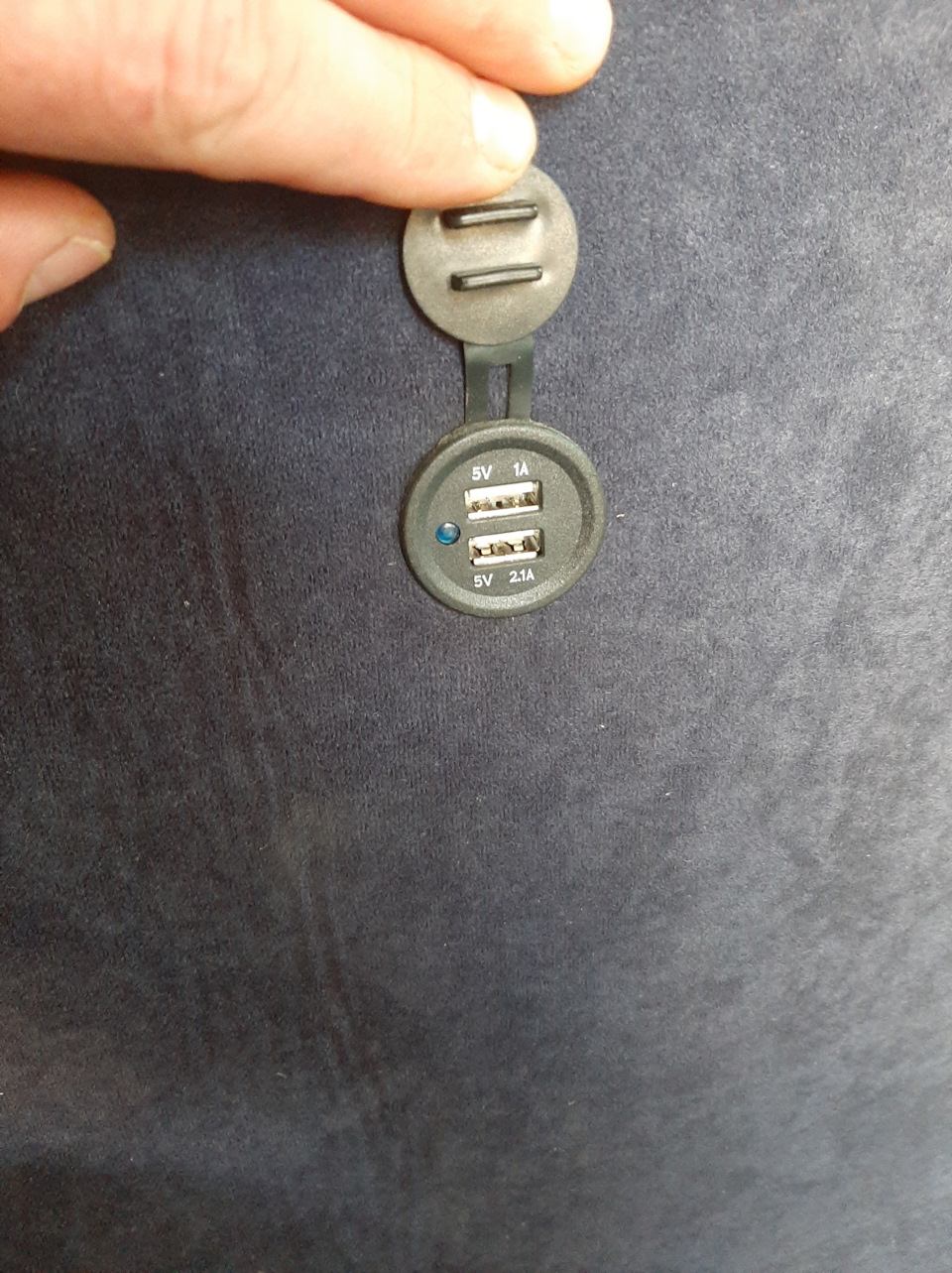 USB заряджання. 1