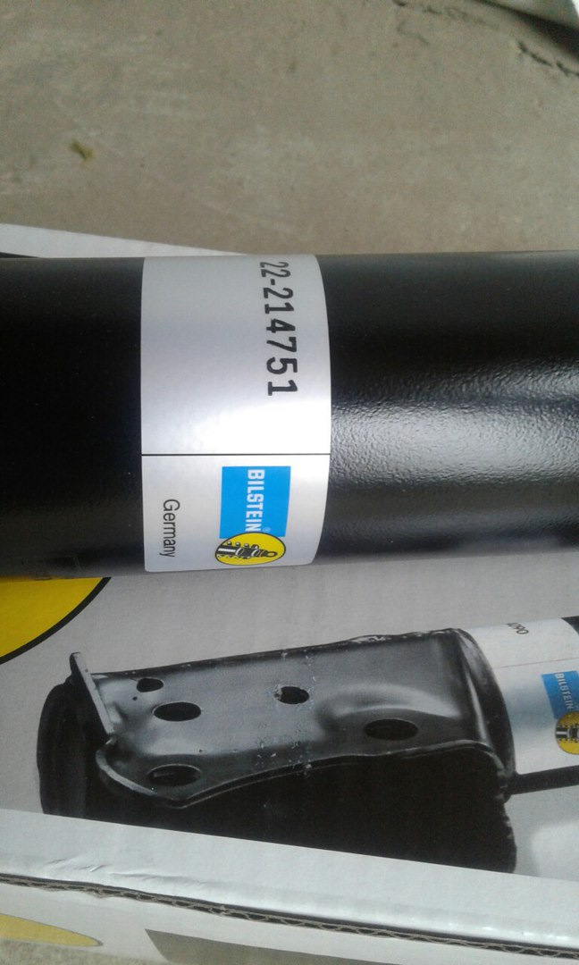 Купив стійки (Bilstein) 4