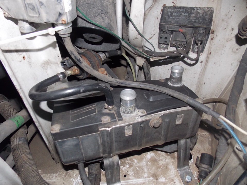 Встановлення автономки (догрівайки) Eberspacher D5WZ Hydronic Diesel 1