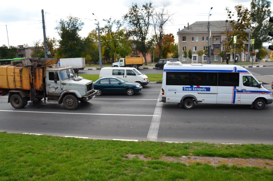 Бережись сміттєвозу 2