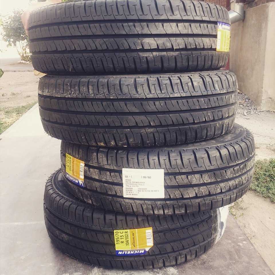 Нові шини)Michelin agilis + 3