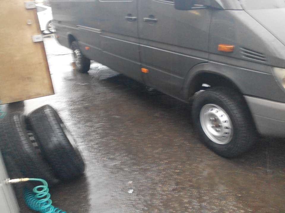 Michelin Agilis Alpin 225/70 15c 3