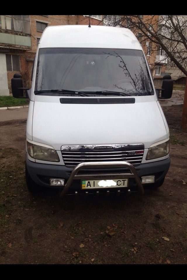 Остання решітка Freightliner 1