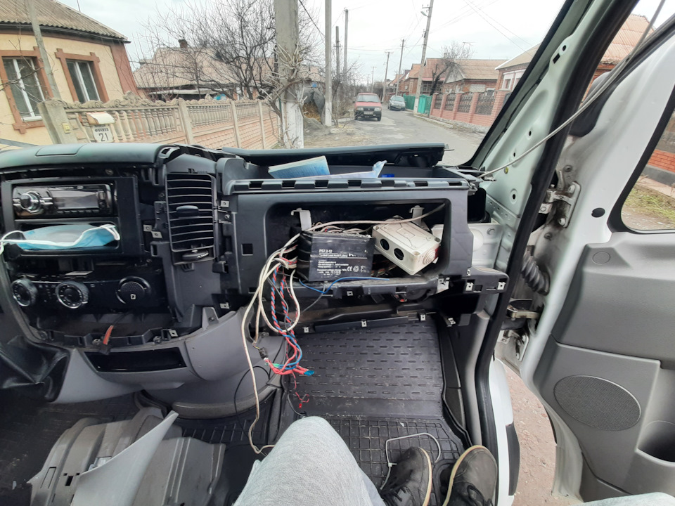 АКБ у торпеді. 1