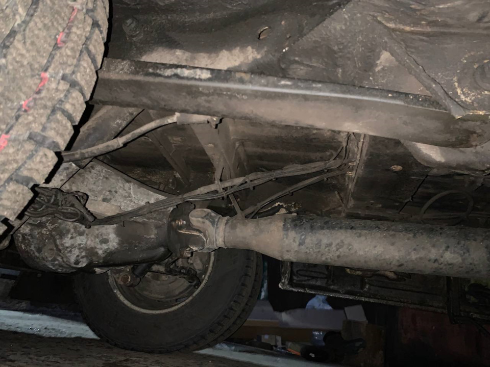 Заводська пневмопідвіска Sprinter 906 3