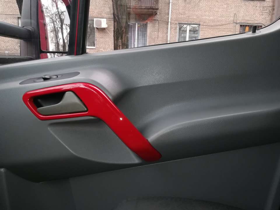 Мелкие украшения для Mercedes Sprinter 4