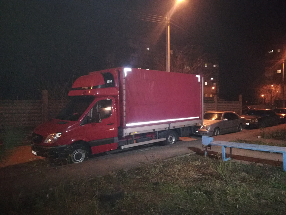 Мийка та трудові будні. 1
