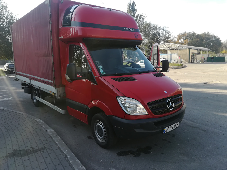 Заміна ресори на Mercedes 1