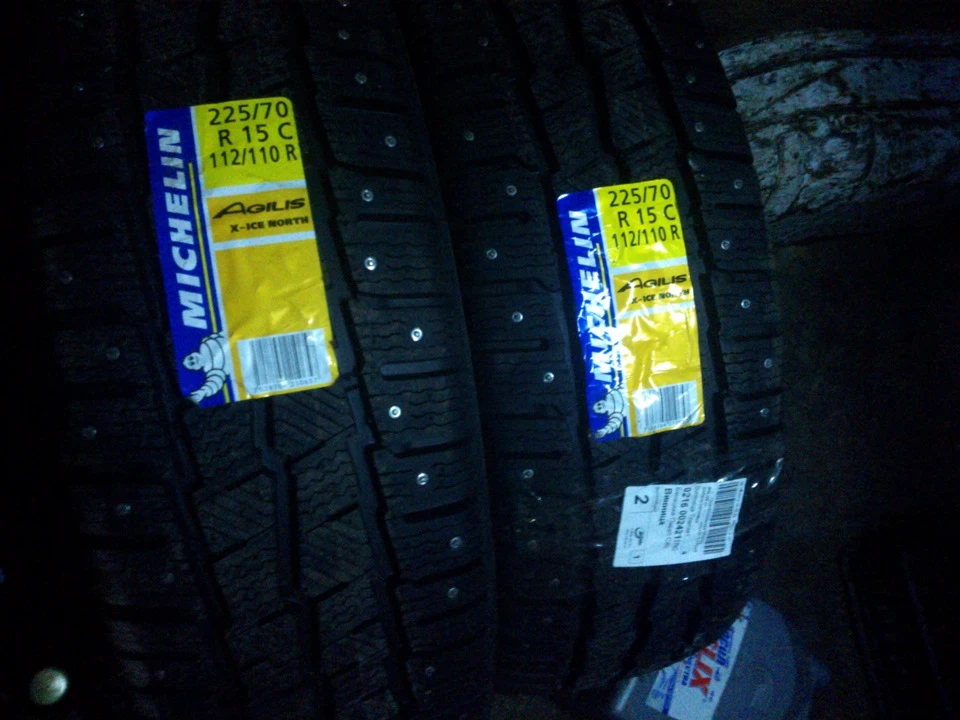 Шини MICHELIN Agilis XIce North (корабельні) 225/70R15C 112R