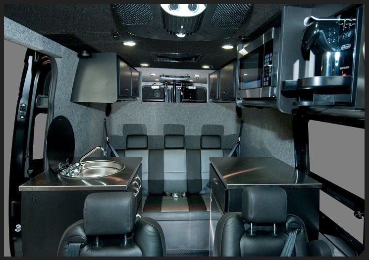 Цікавий сайт outsidevan.com 1