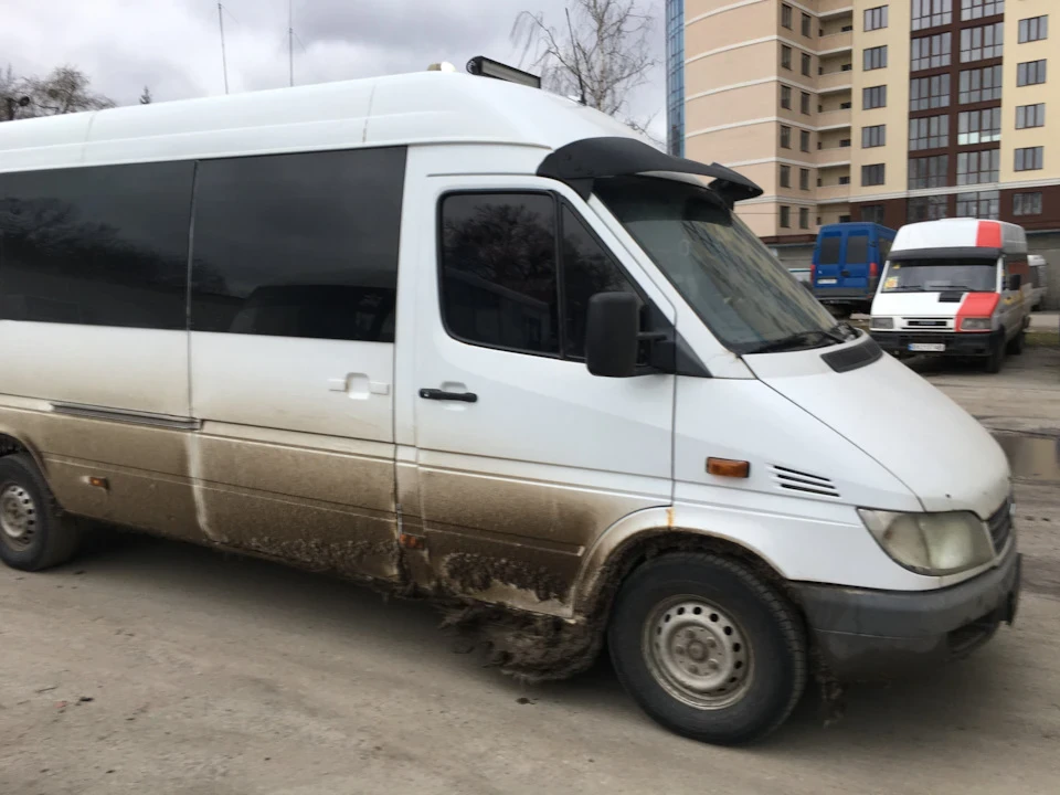 Приїхав з рейсу