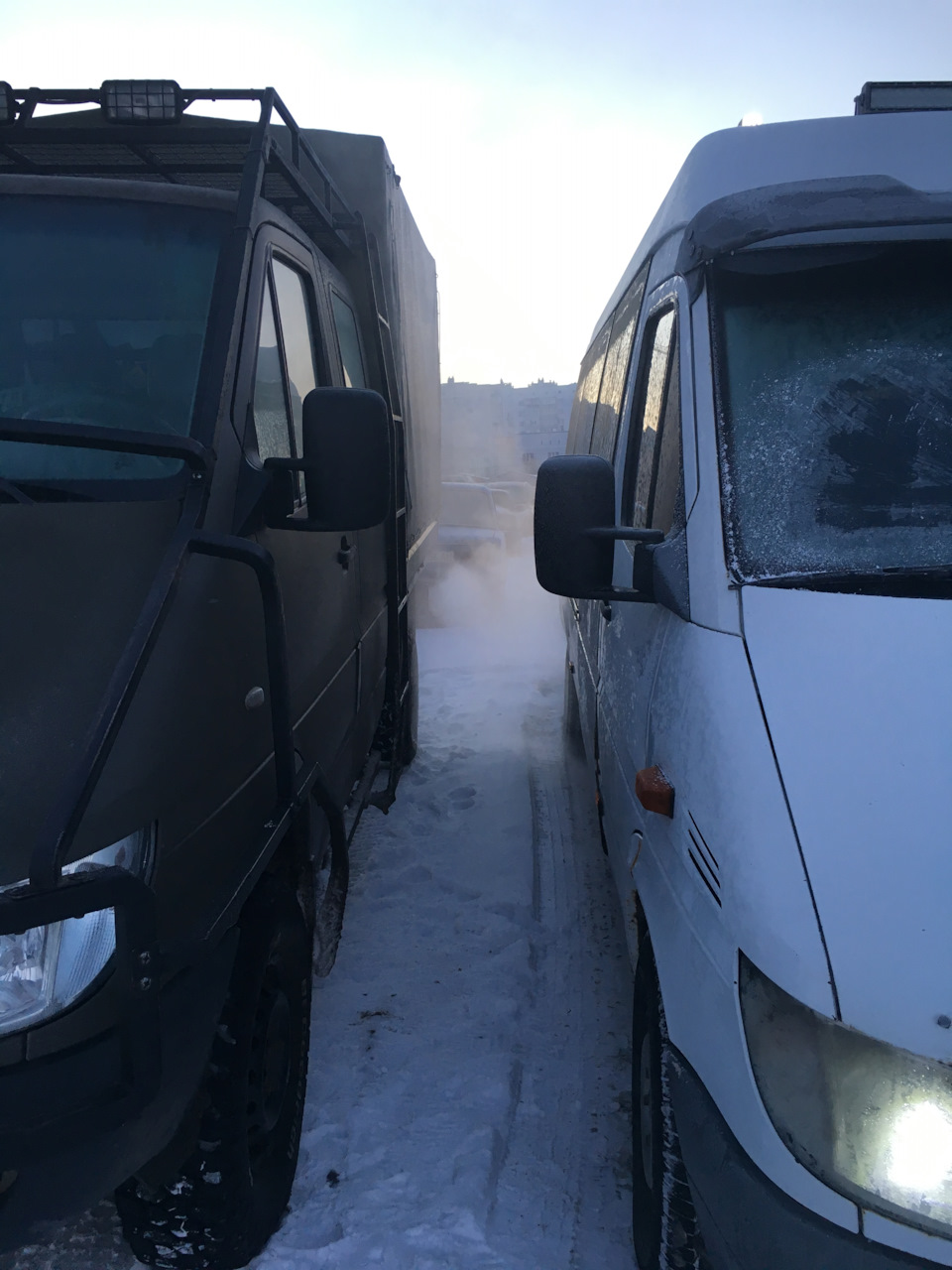 Зустрів брата незвичайного на стоянці 3