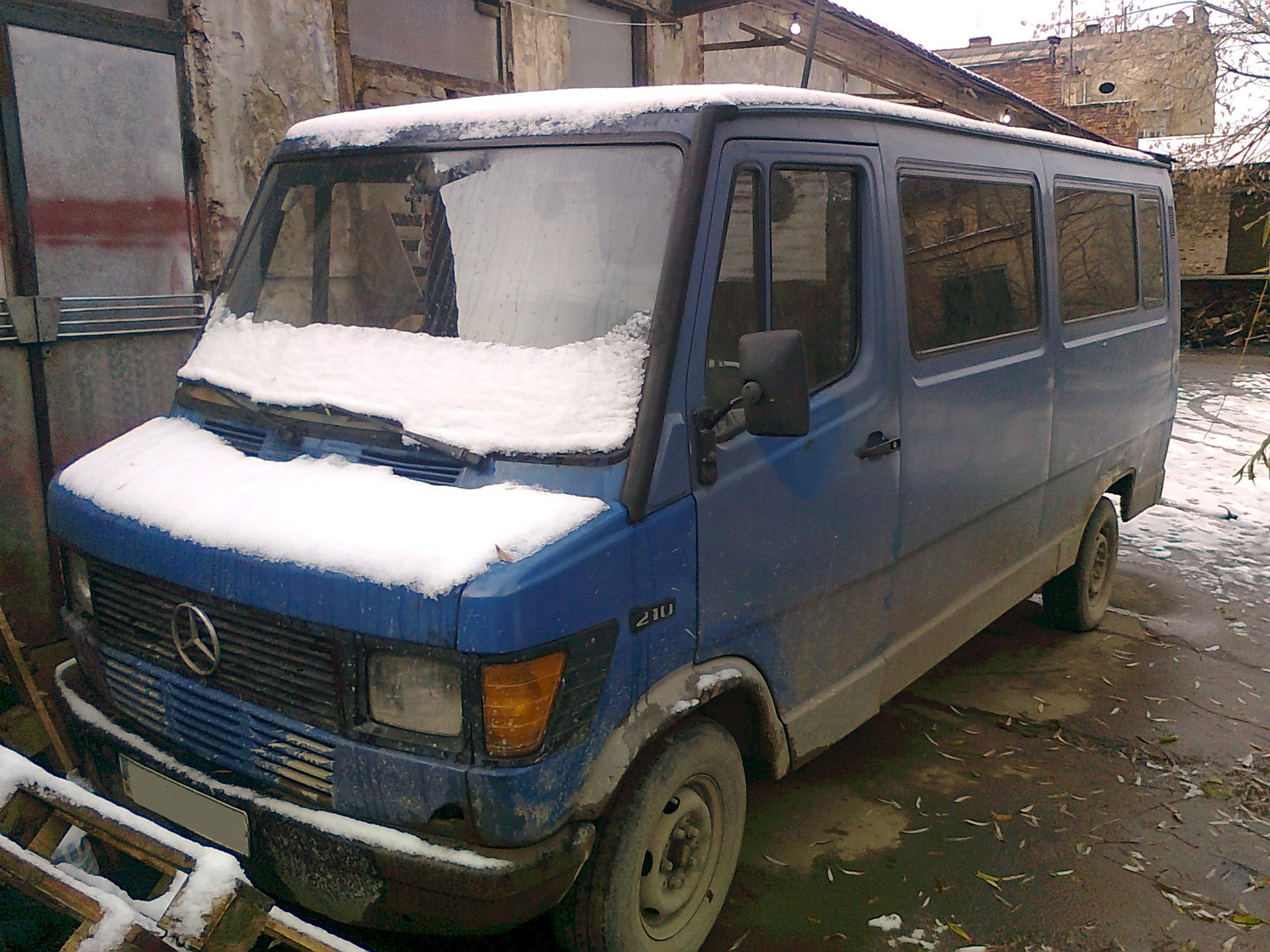 Дім 1