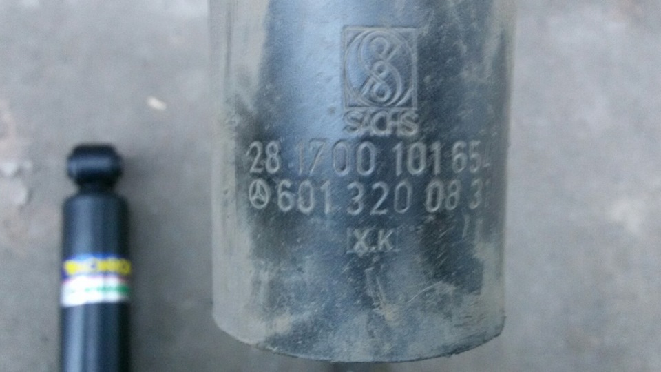 Задні амортизатори 3